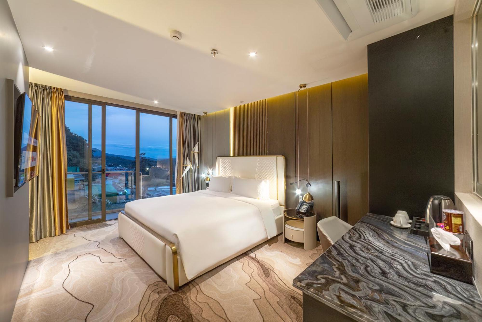 New Century Dalat Hotel Далат Экстерьер фото