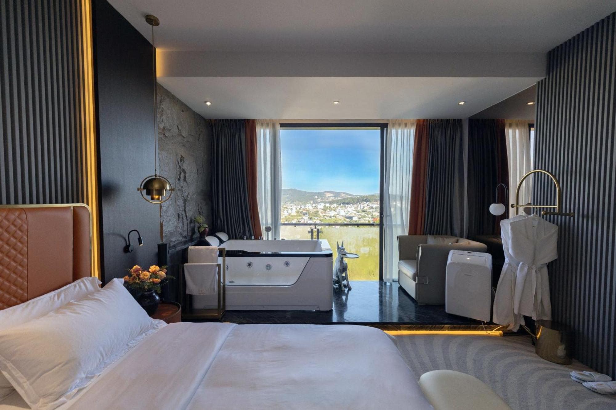 New Century Dalat Hotel Далат Экстерьер фото