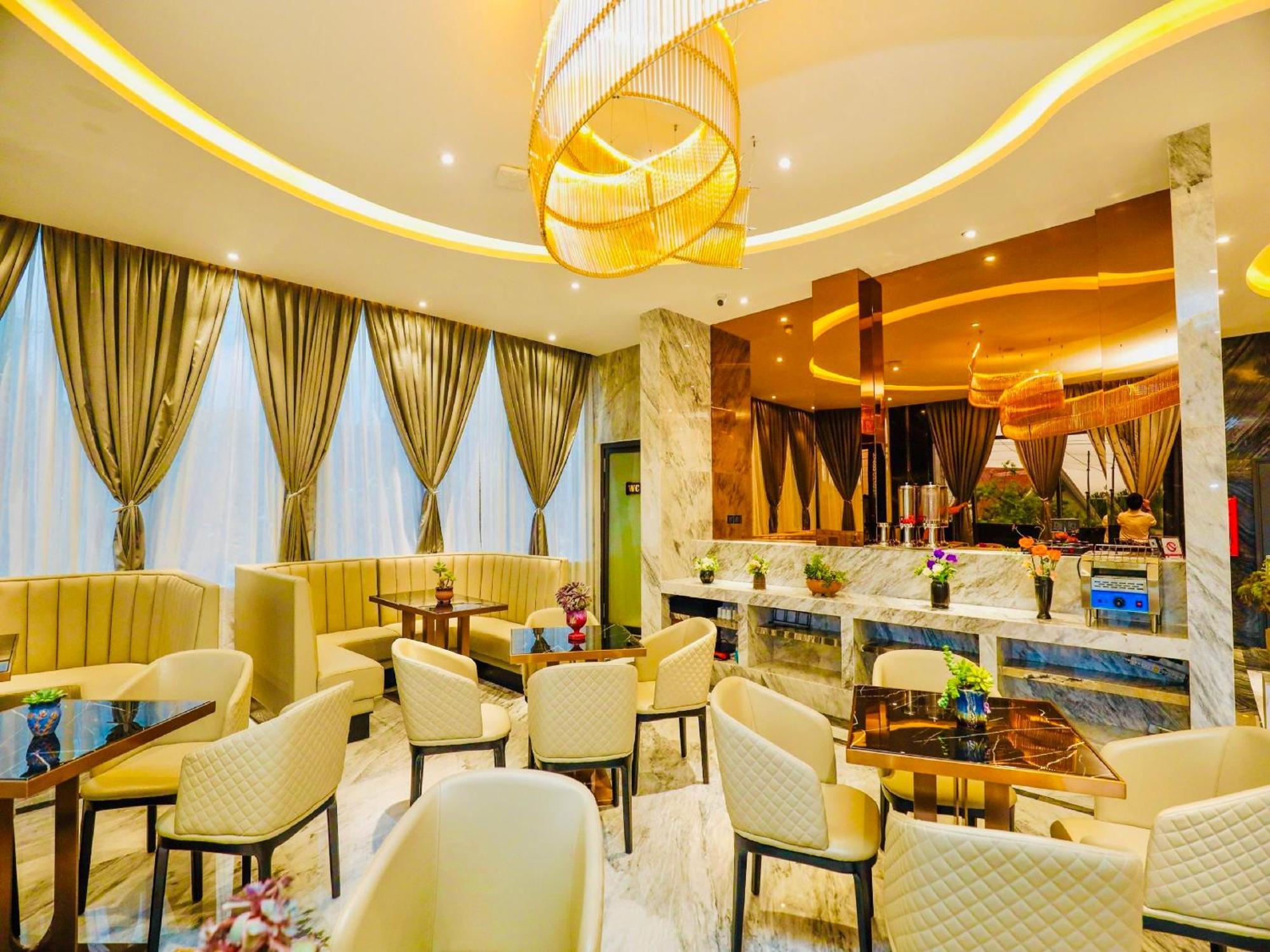 New Century Dalat Hotel Далат Экстерьер фото